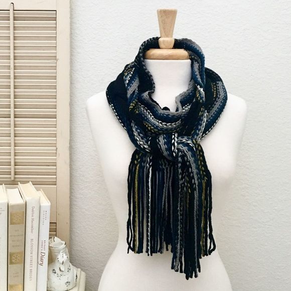 NWT Long Striped Sweater Knit Winter Scarf, Fringe Ends - Picture 2 of 7